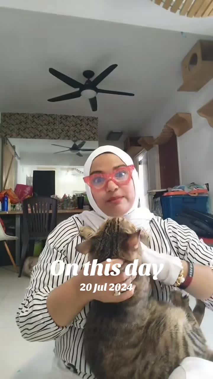@CT