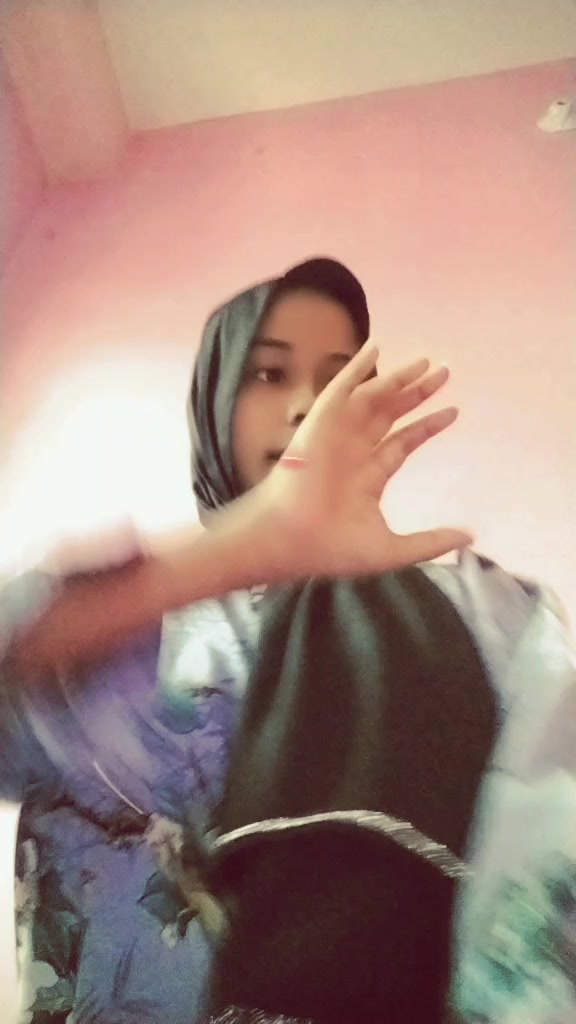 @Neha🌸Noyan🌹....F+N...★