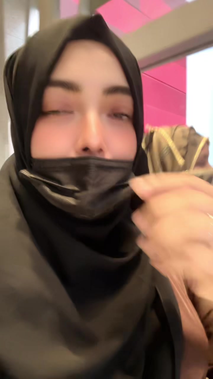 @Aaniyaa 🇦🇪