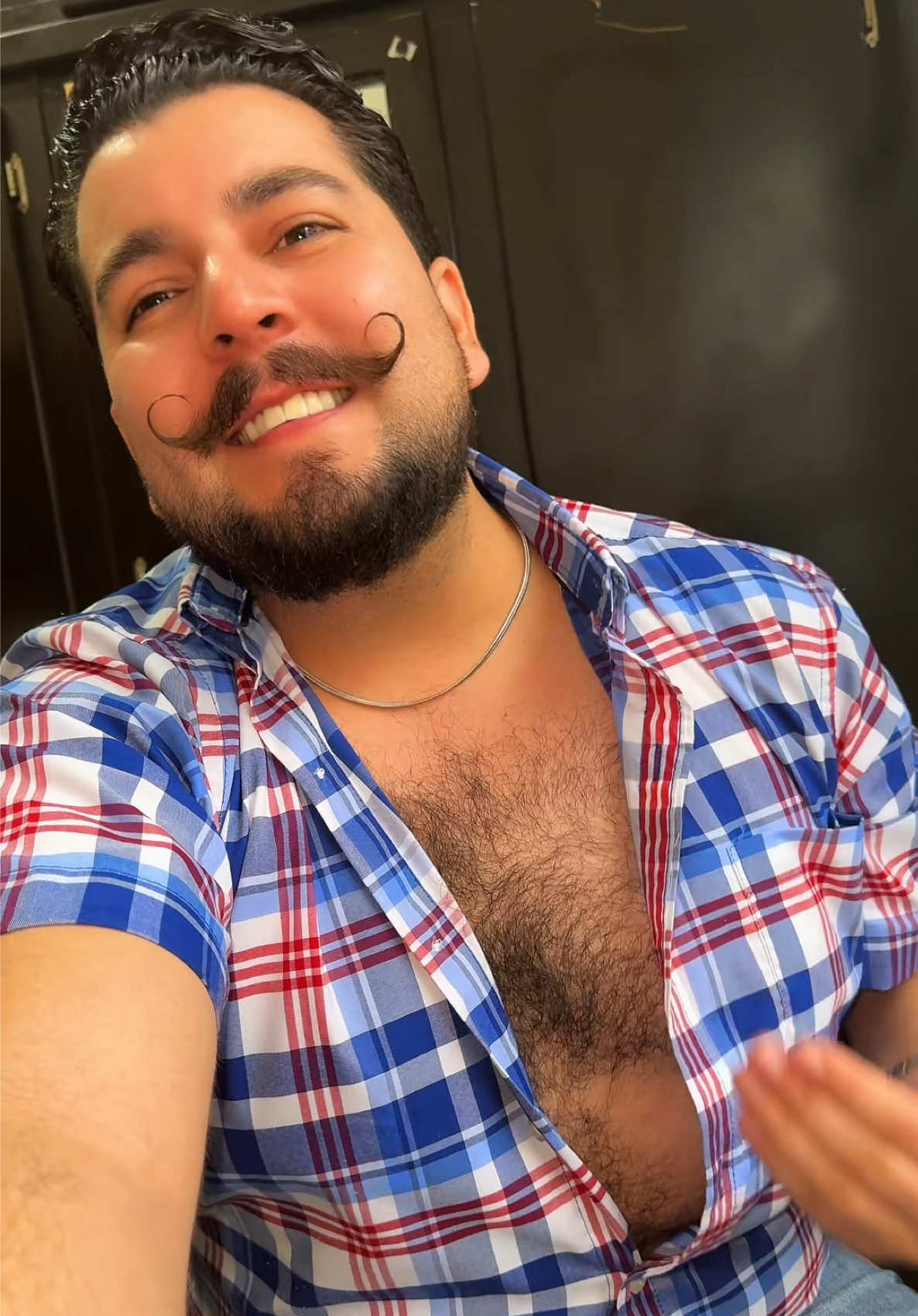 @elbigotoso
