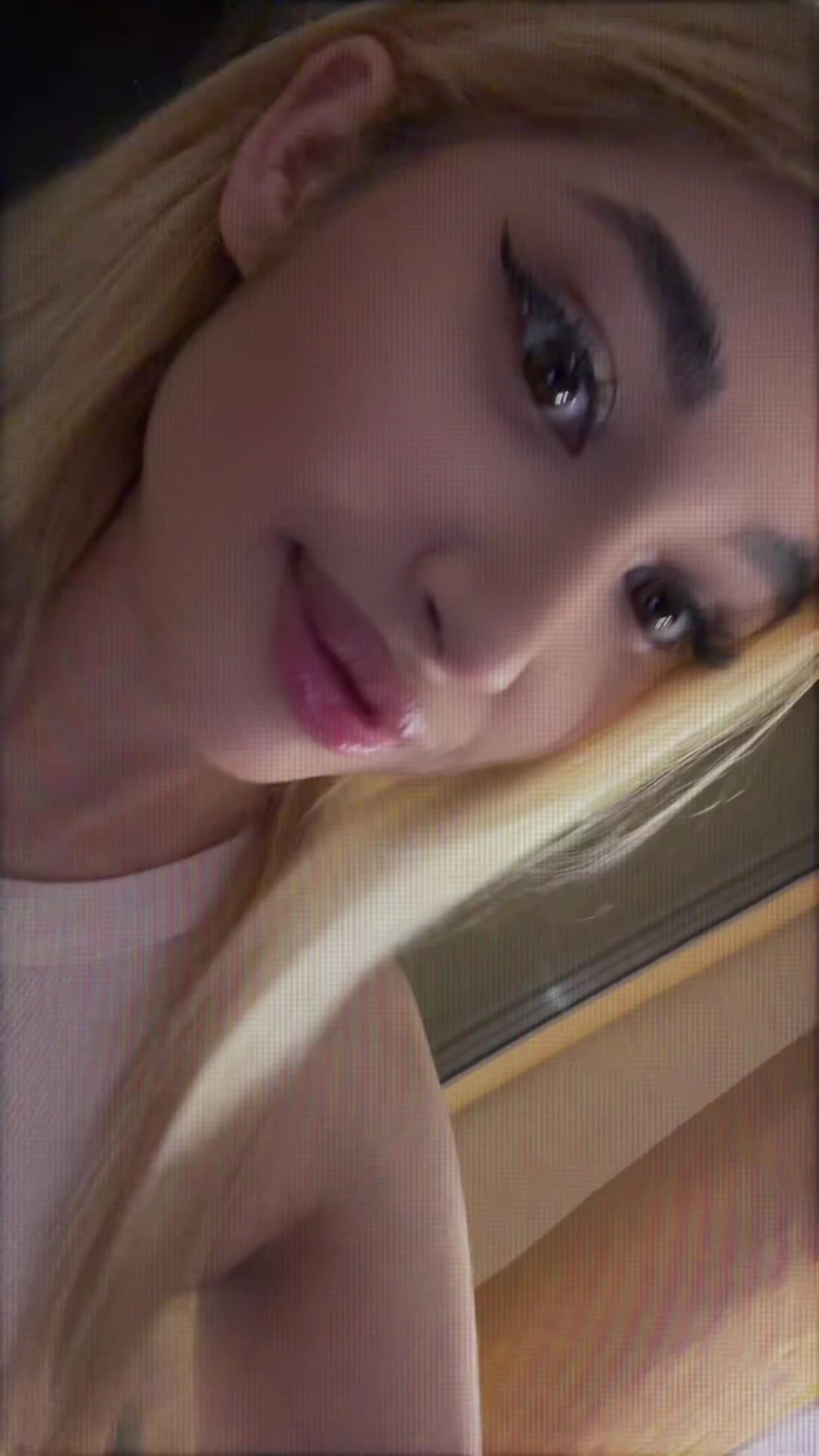 @๐ ๐ถ๐ฒ๐ต๐๐ช ๐