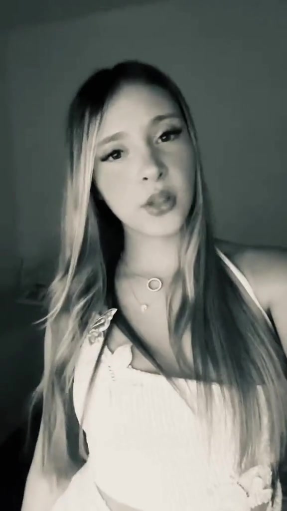 @𝒥𝒶𝓏𝓂𝒾𝓃 𝒹𝒶𝓋𝒾𝓃ℴ