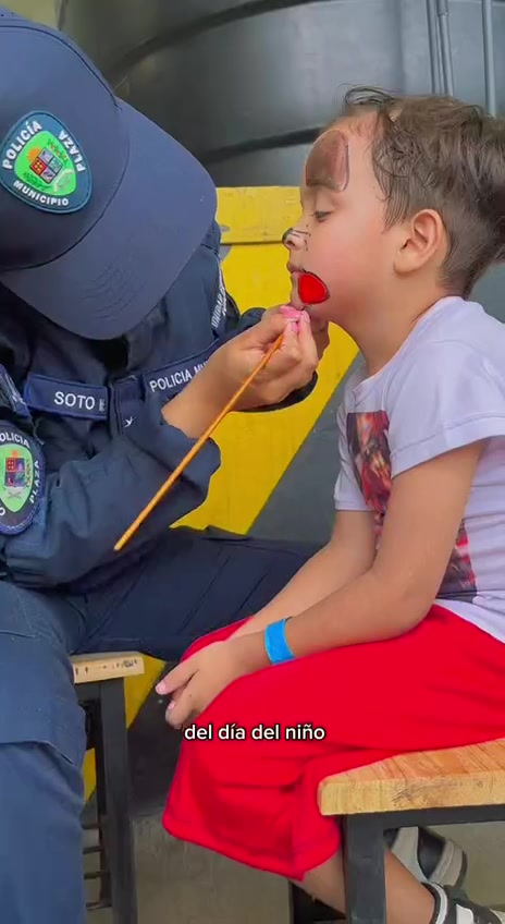 @Policía Municipio Plaza