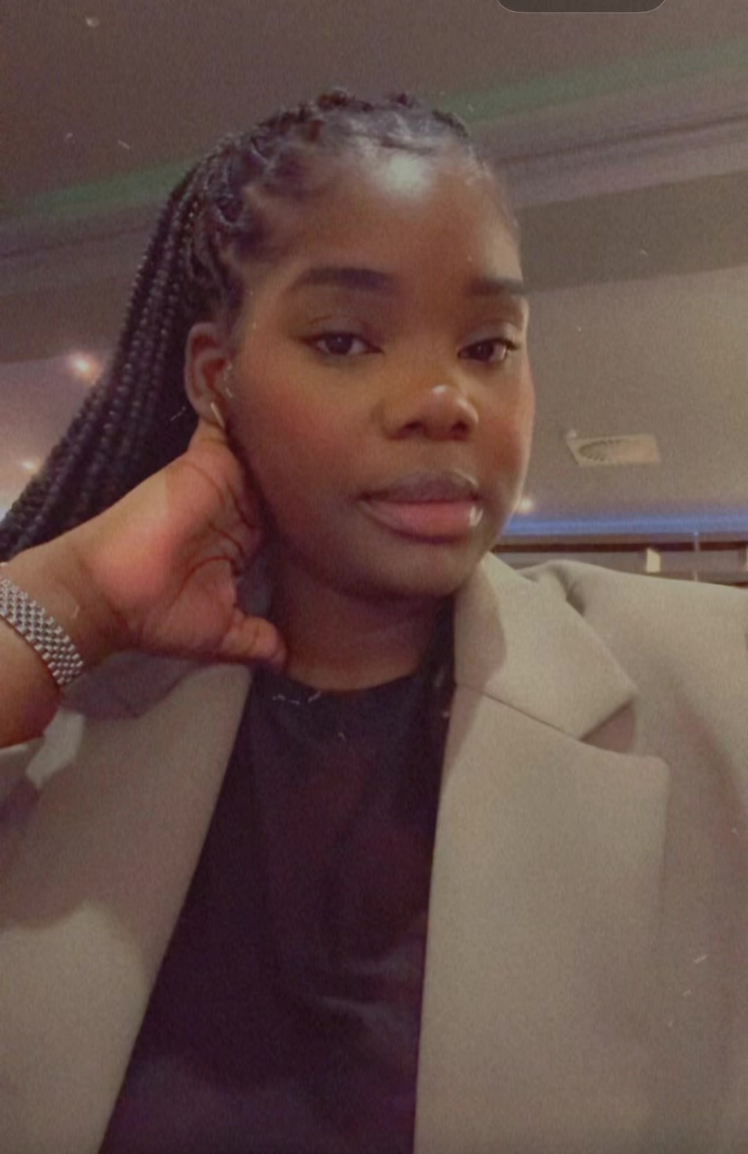 @Esther_muchiga