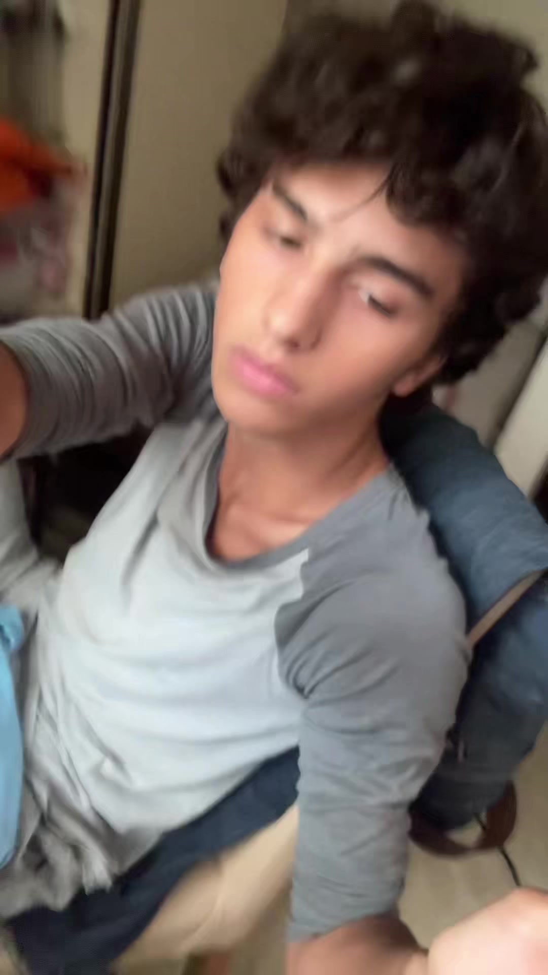 @Gio