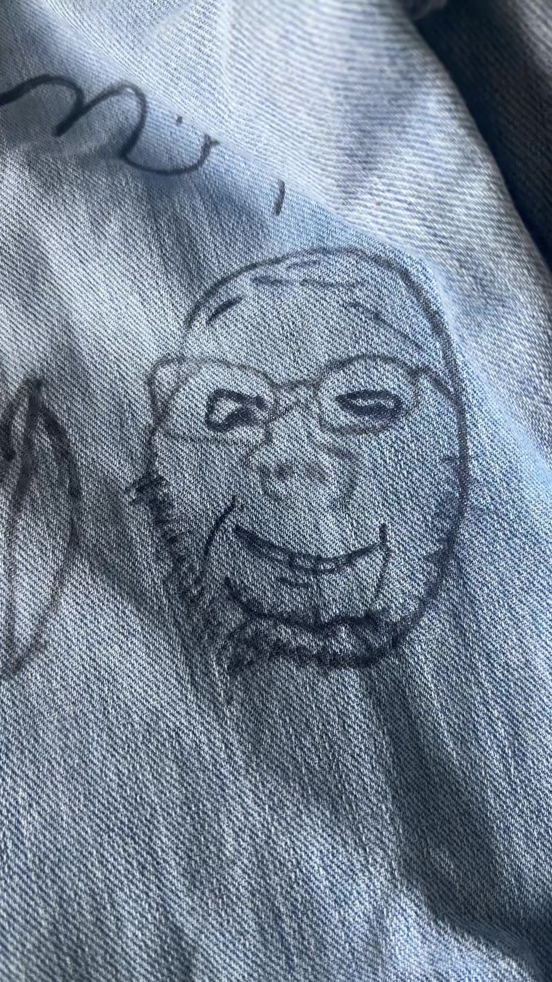 @e