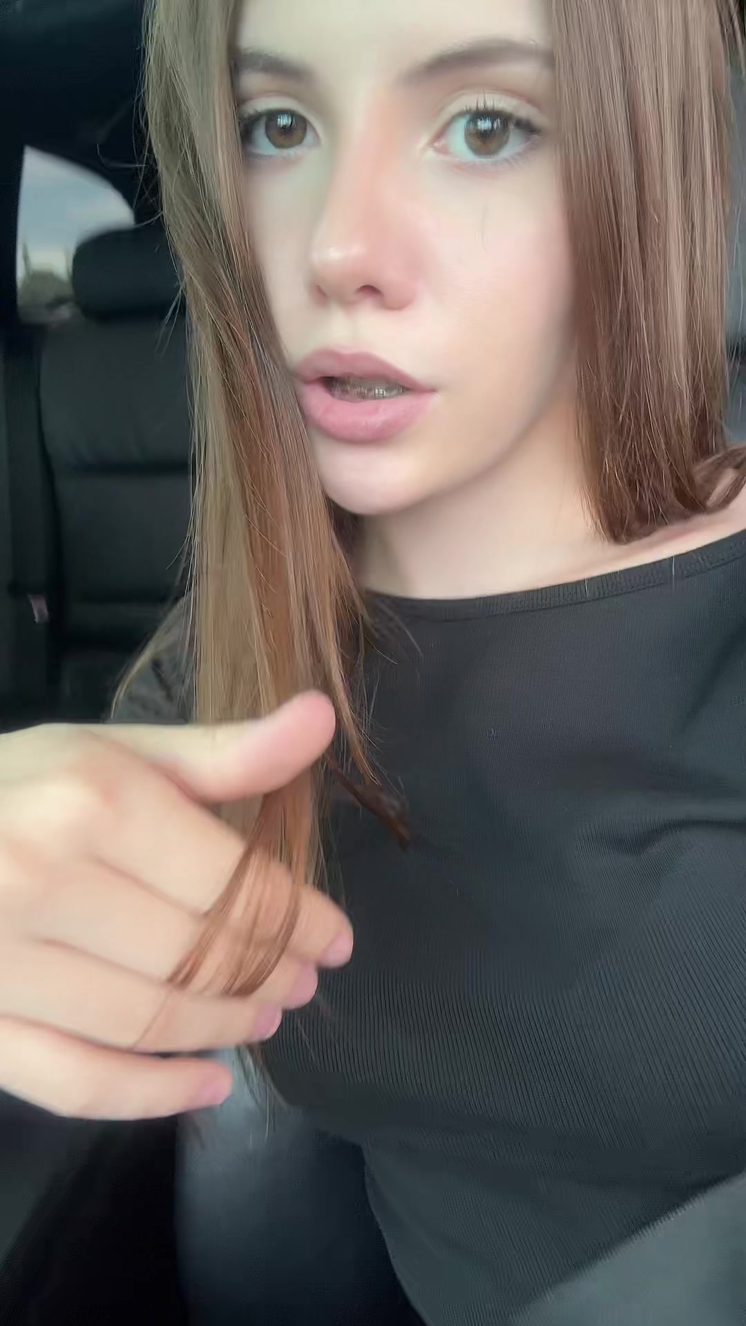 @lilly_maxach