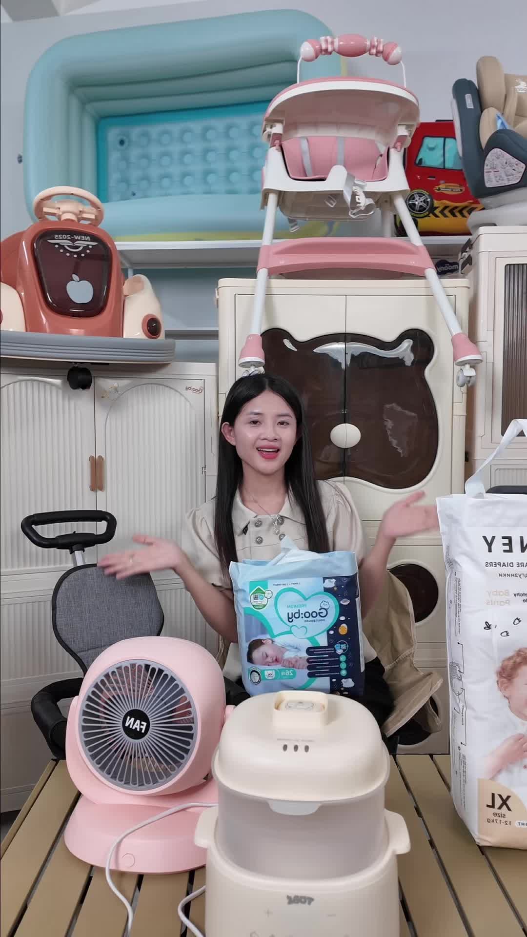 @Mẹ Hiền 4 con