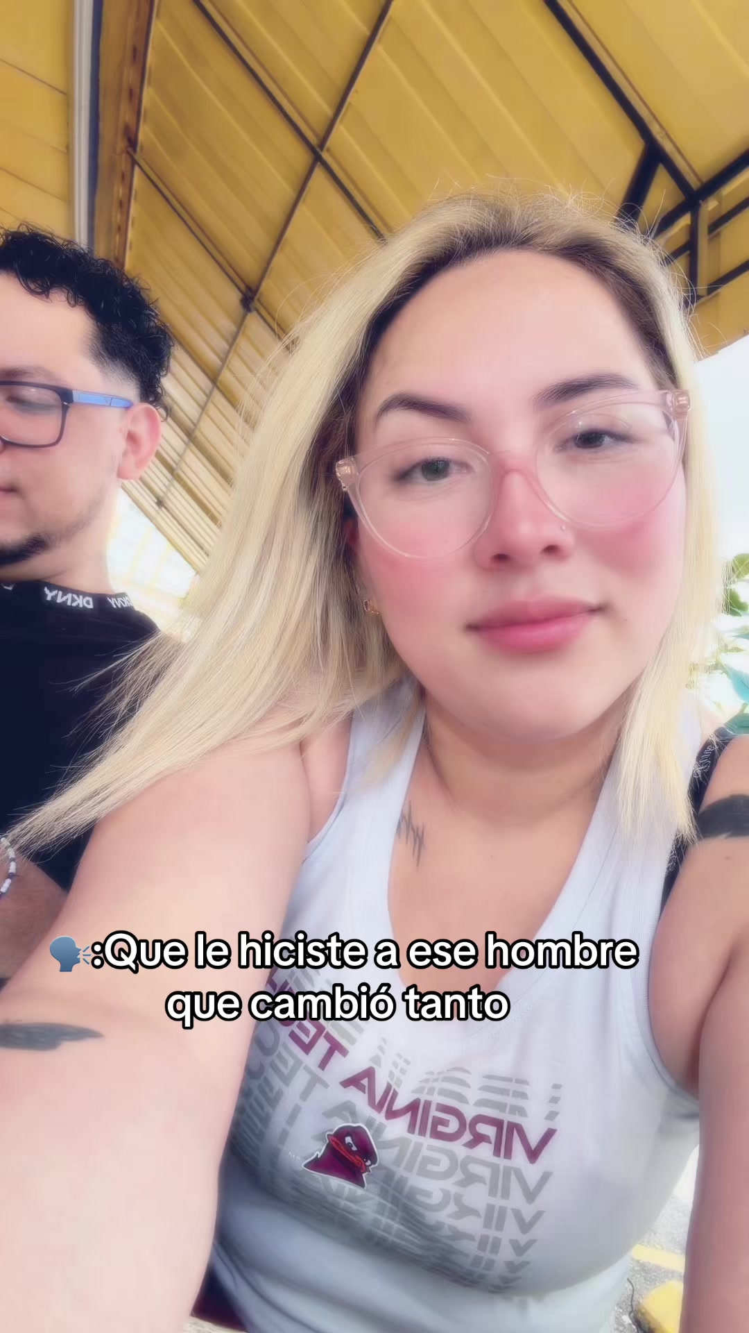 @Violeta 🦂