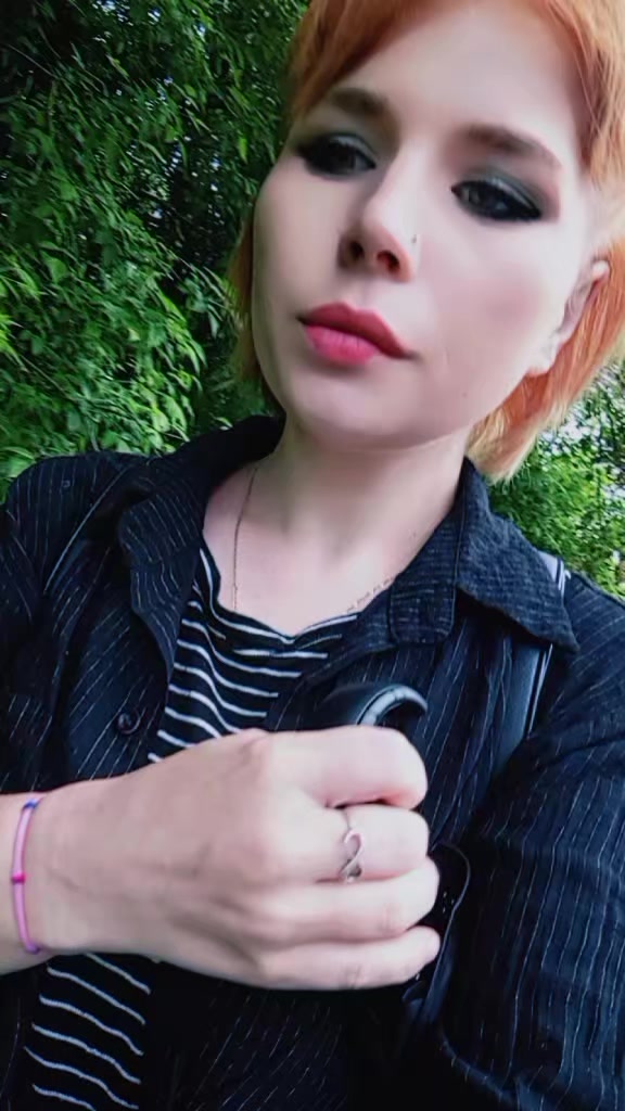 @Анастасия Глазунова..