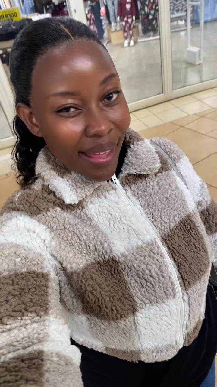 @Daphney08
