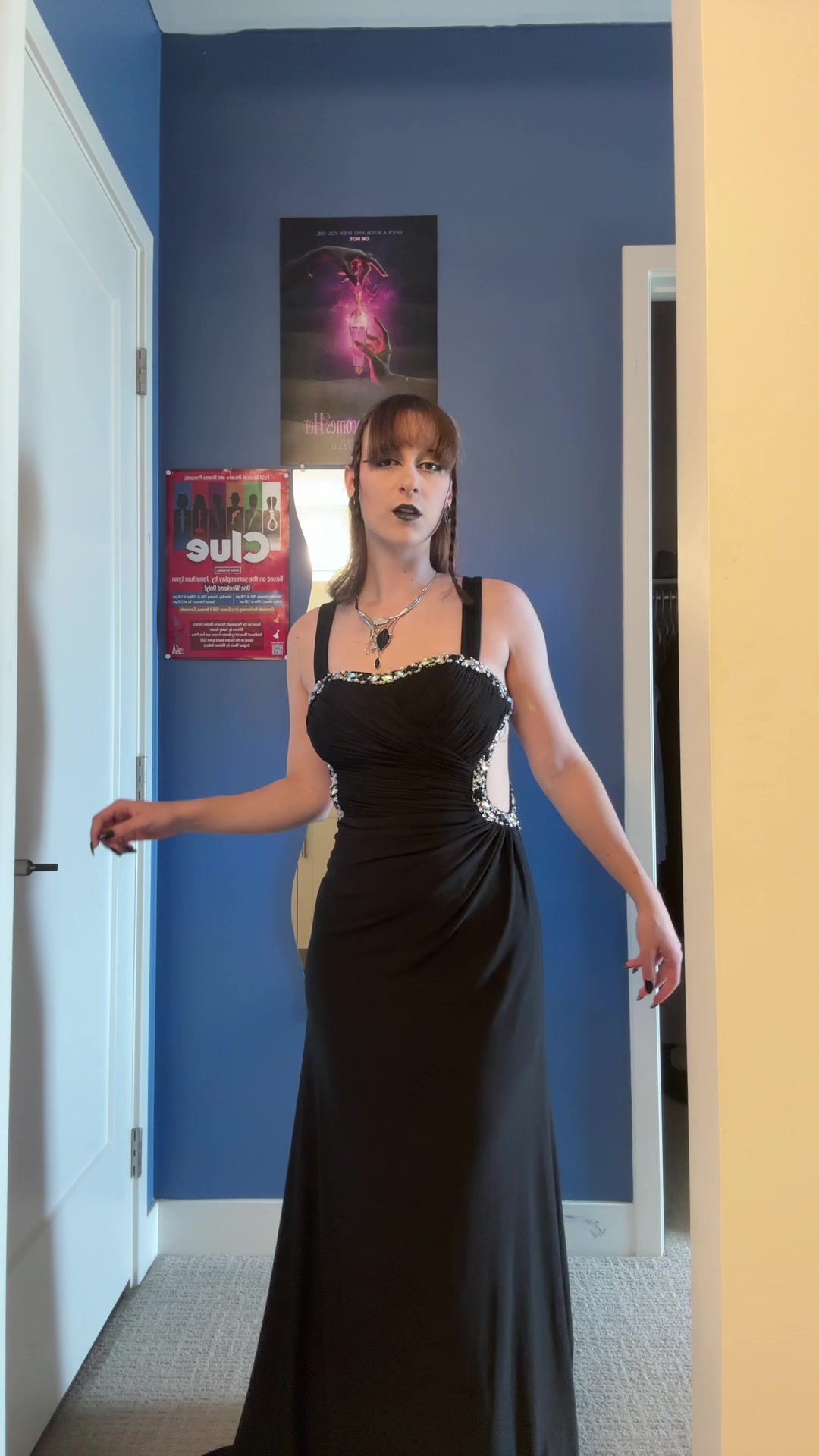 @rox 🖤🦇🥀