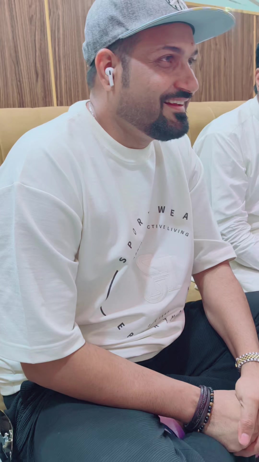 @꧁༒♛ 🇦🇪𝐑 𝐀 𝐇 𝐈 𝐌🇦🇪 ♛༒꧂