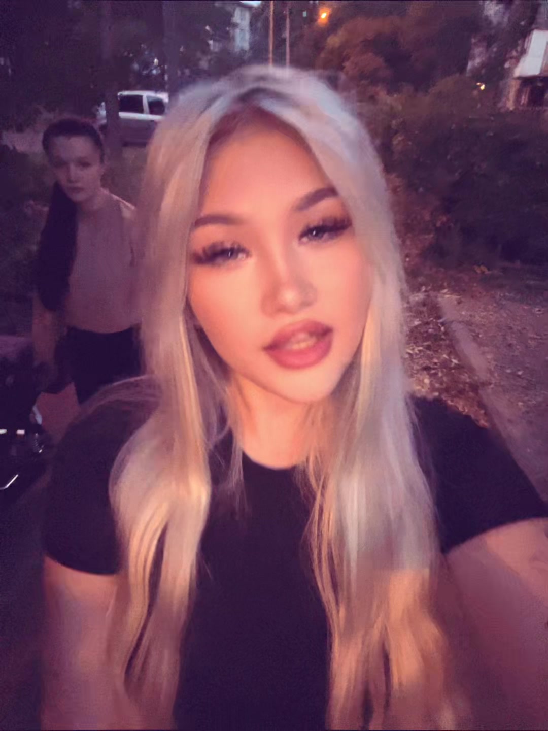 @Кристинка🥵🧡