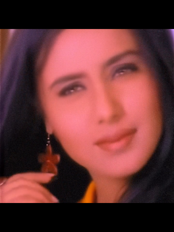 @KareenaKapoorkhan Fc Indonesia