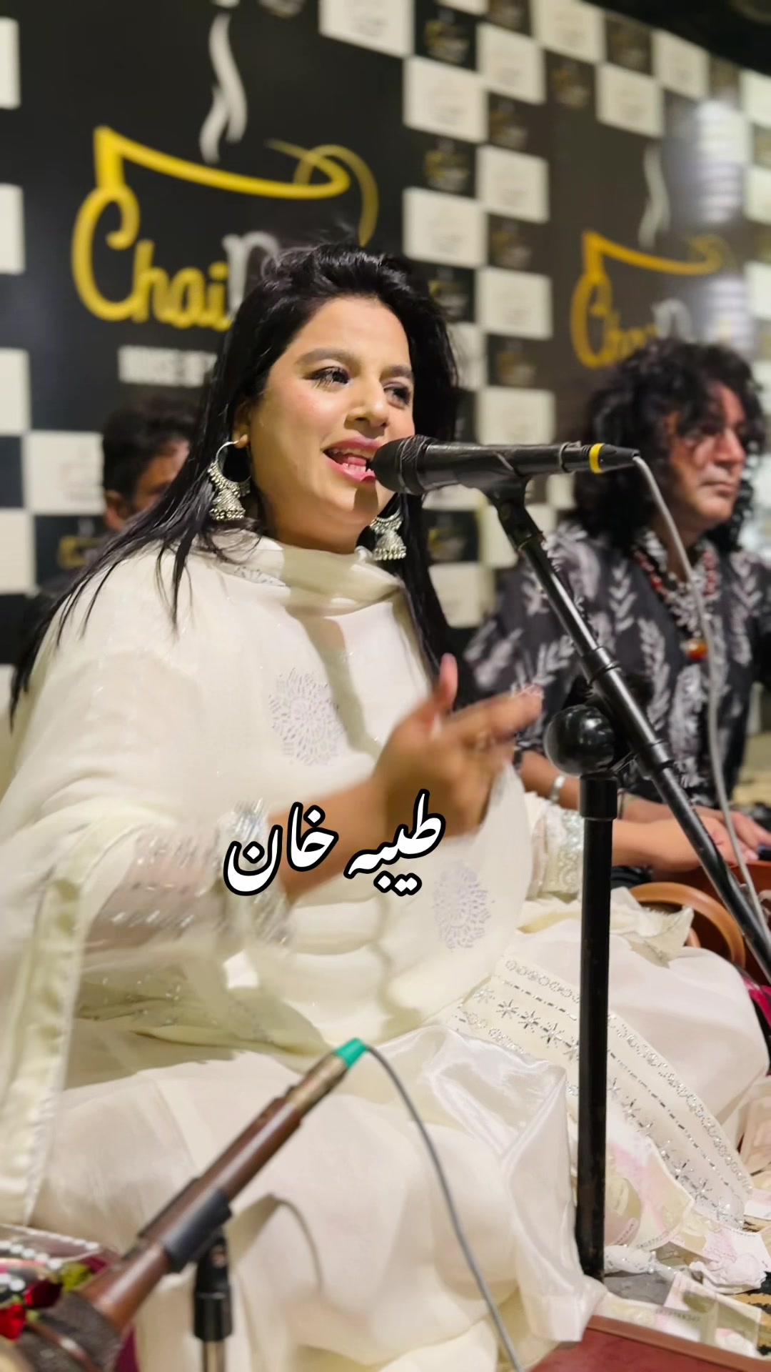 @Tayyba khan