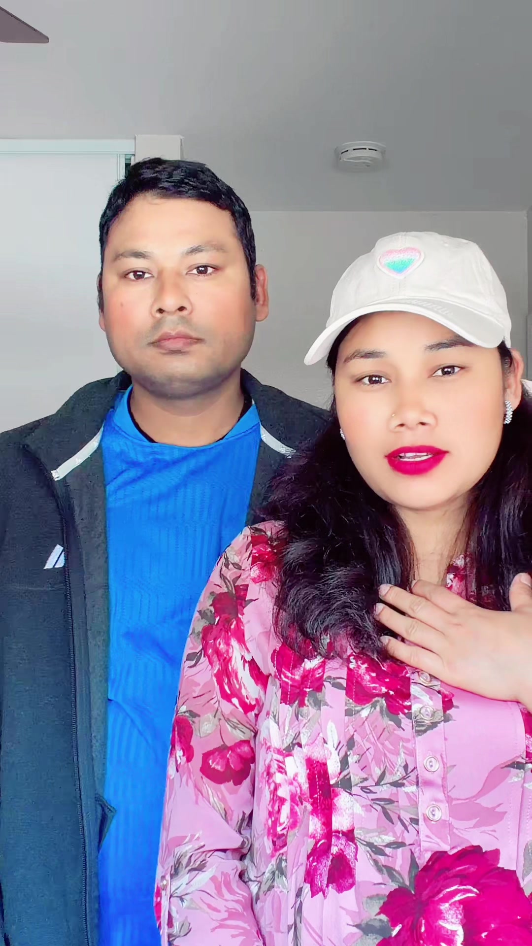 @Resham Chaudhary 🇳🇵🇺🇸 ✌️