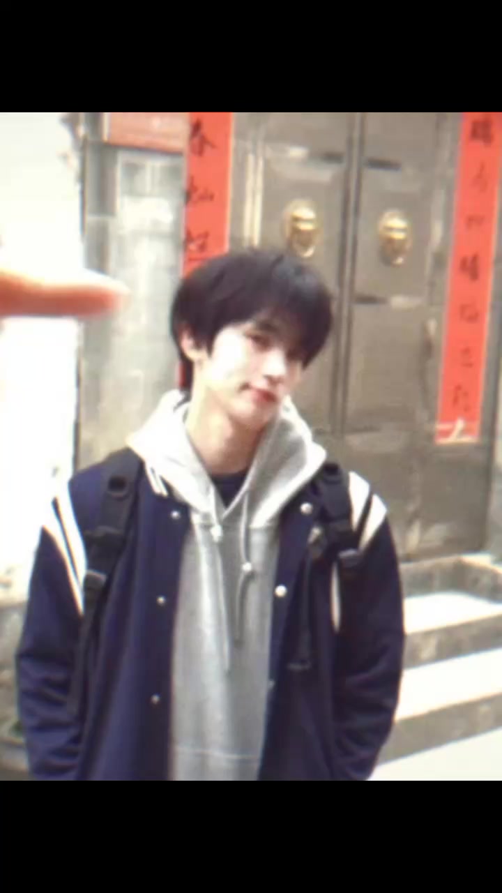 @𝑴𝒐𝒄𝒉𝒊🧸