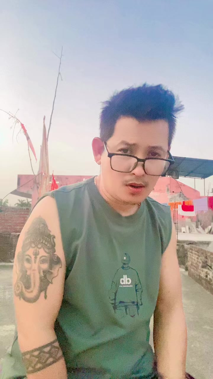 @Řâñå_Màğář👑