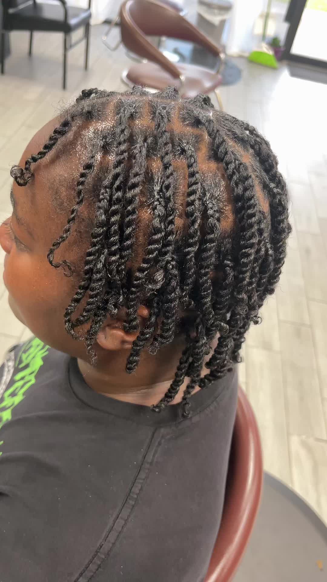 @CurlsuiteDenton