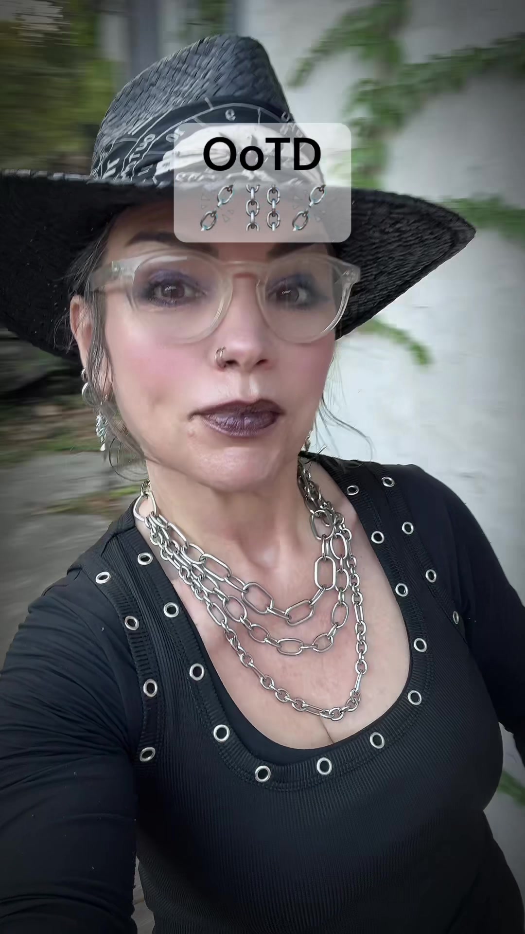 @Shellohween🥀🖤🥀