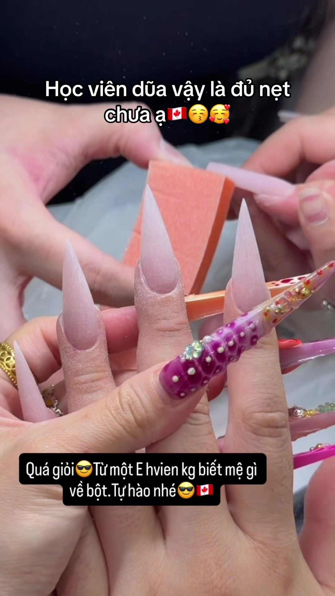 @KimmieNails🇻🇳♥️🇨🇦Tấu Hài😜