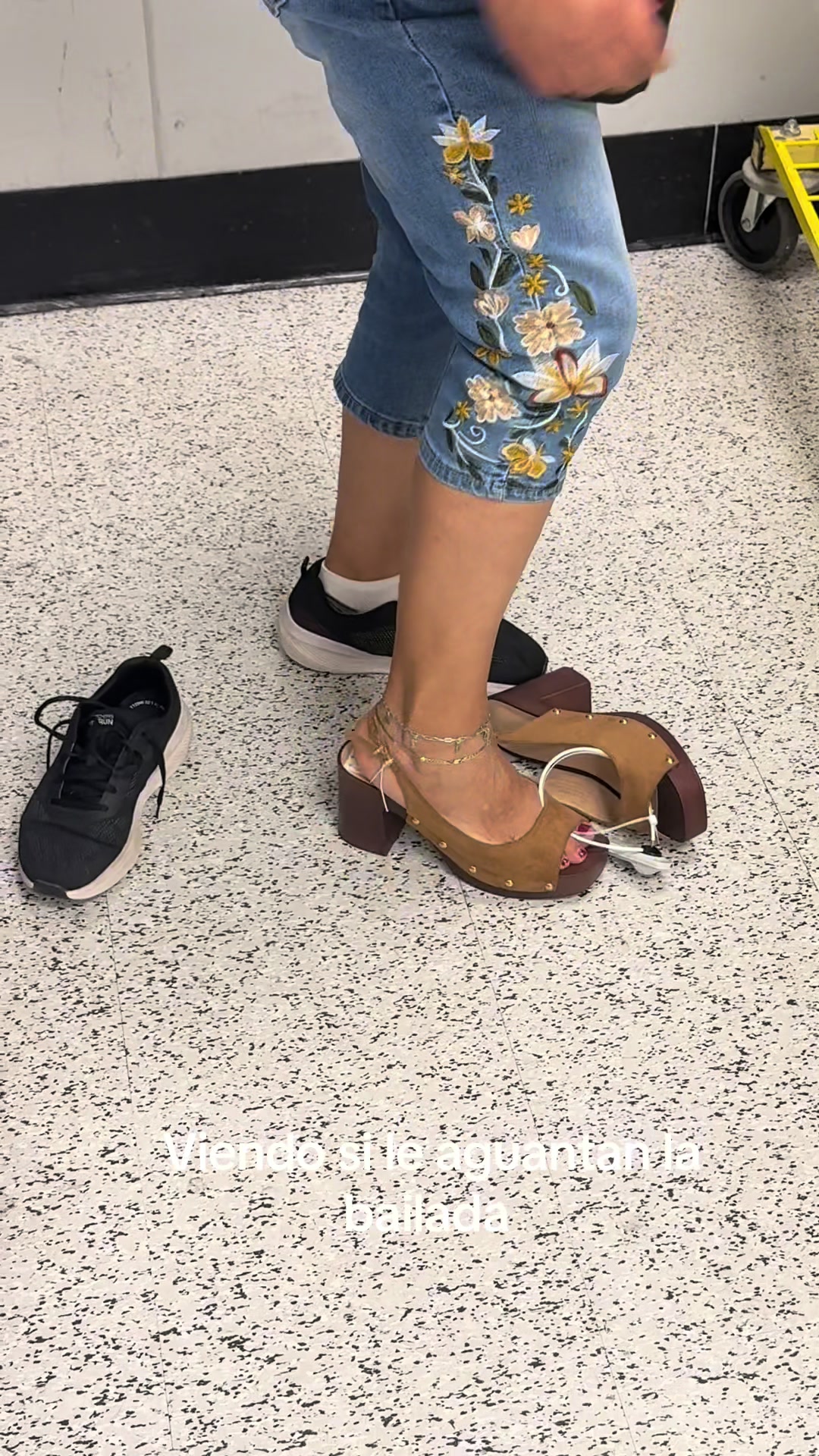@adyvega23