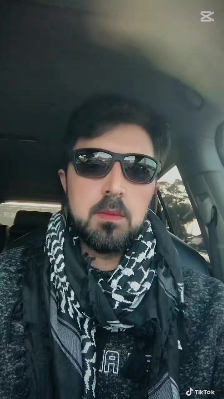 @Nasrat