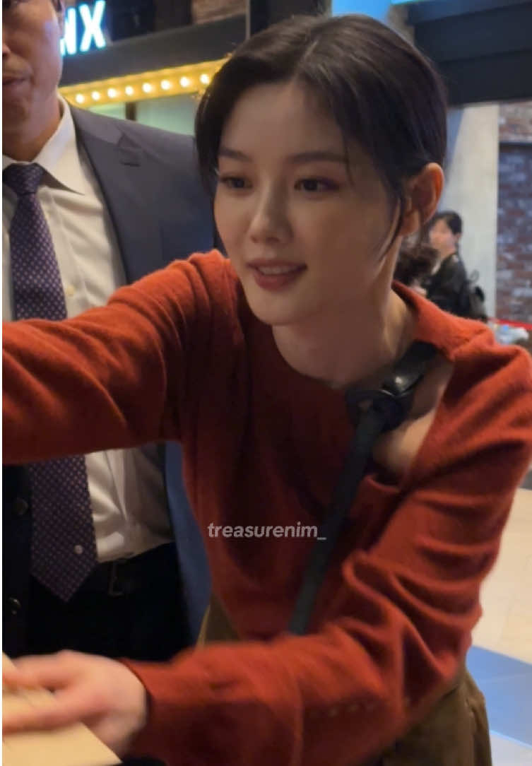 @treasurenim_