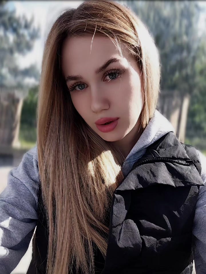 @Vitalievna😈