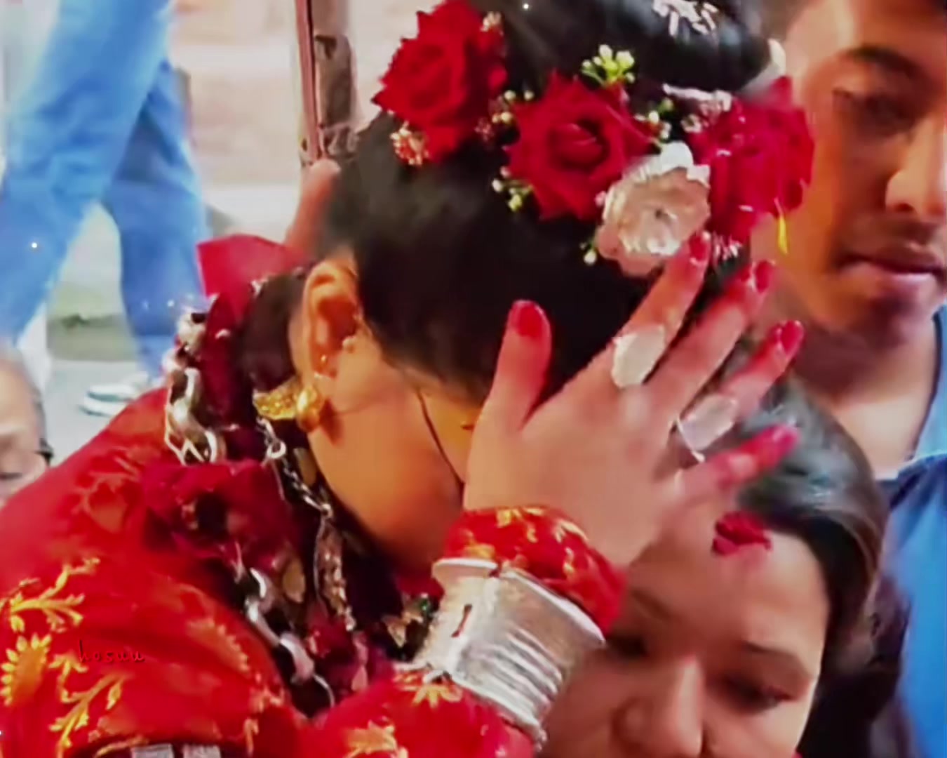 @झी नेवा पी