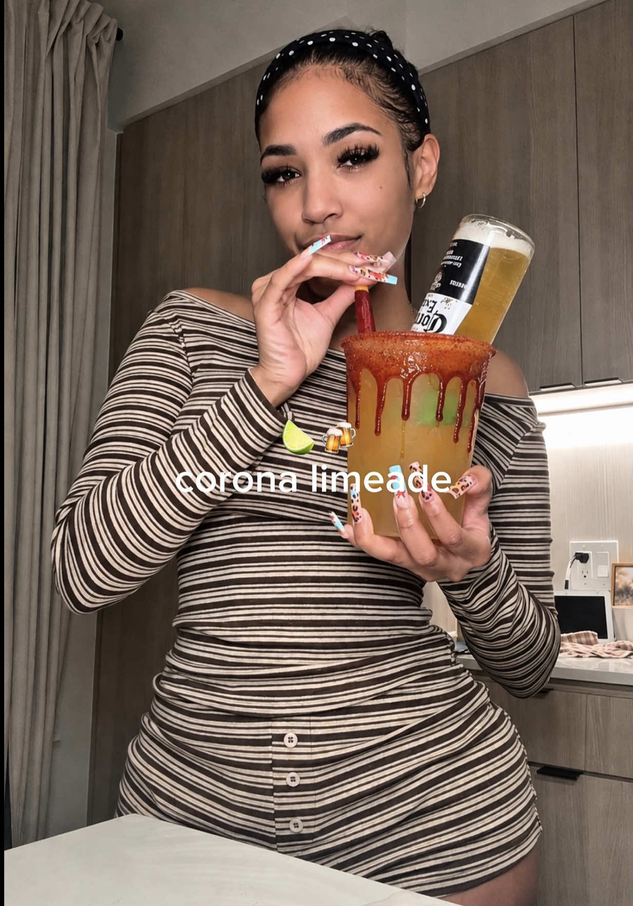 @drinkingwithlexi