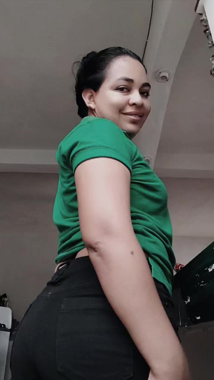 @alexandra de la rosa t.t.