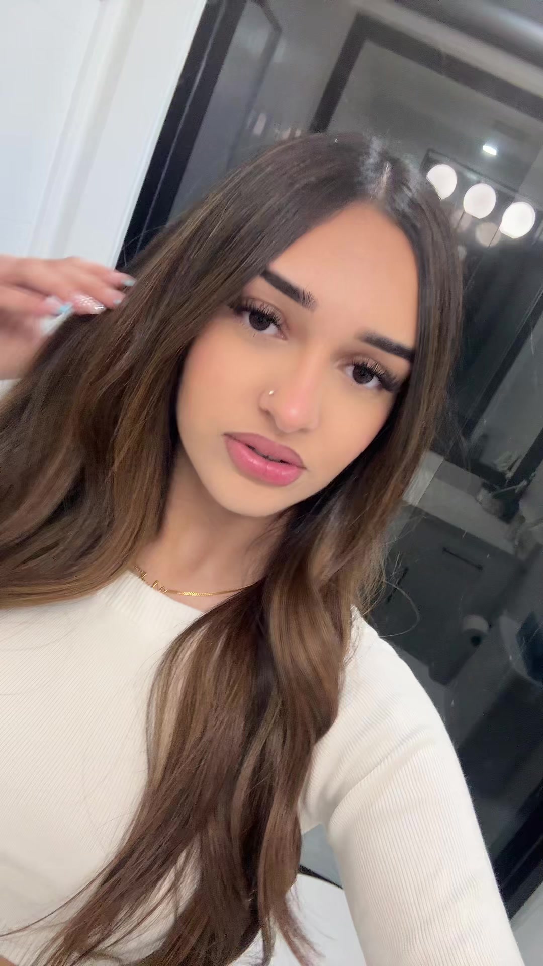 @j