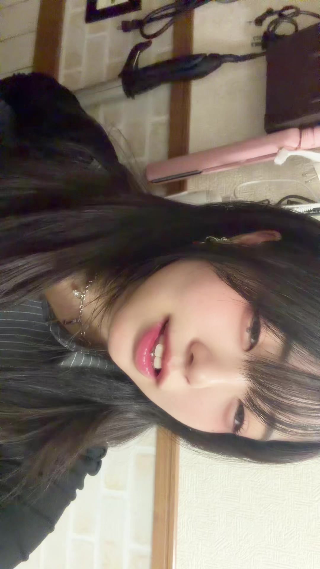 @泣きぼくろ