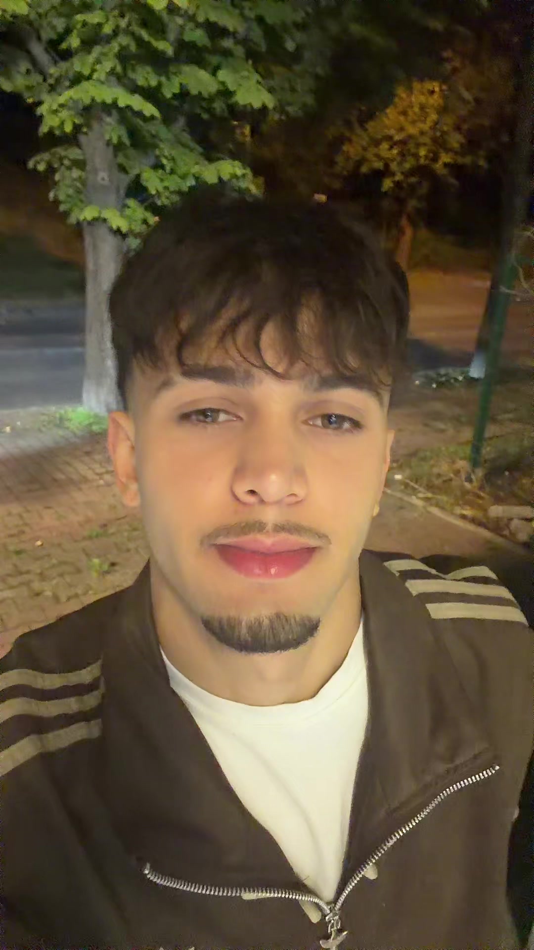 @Ademm
