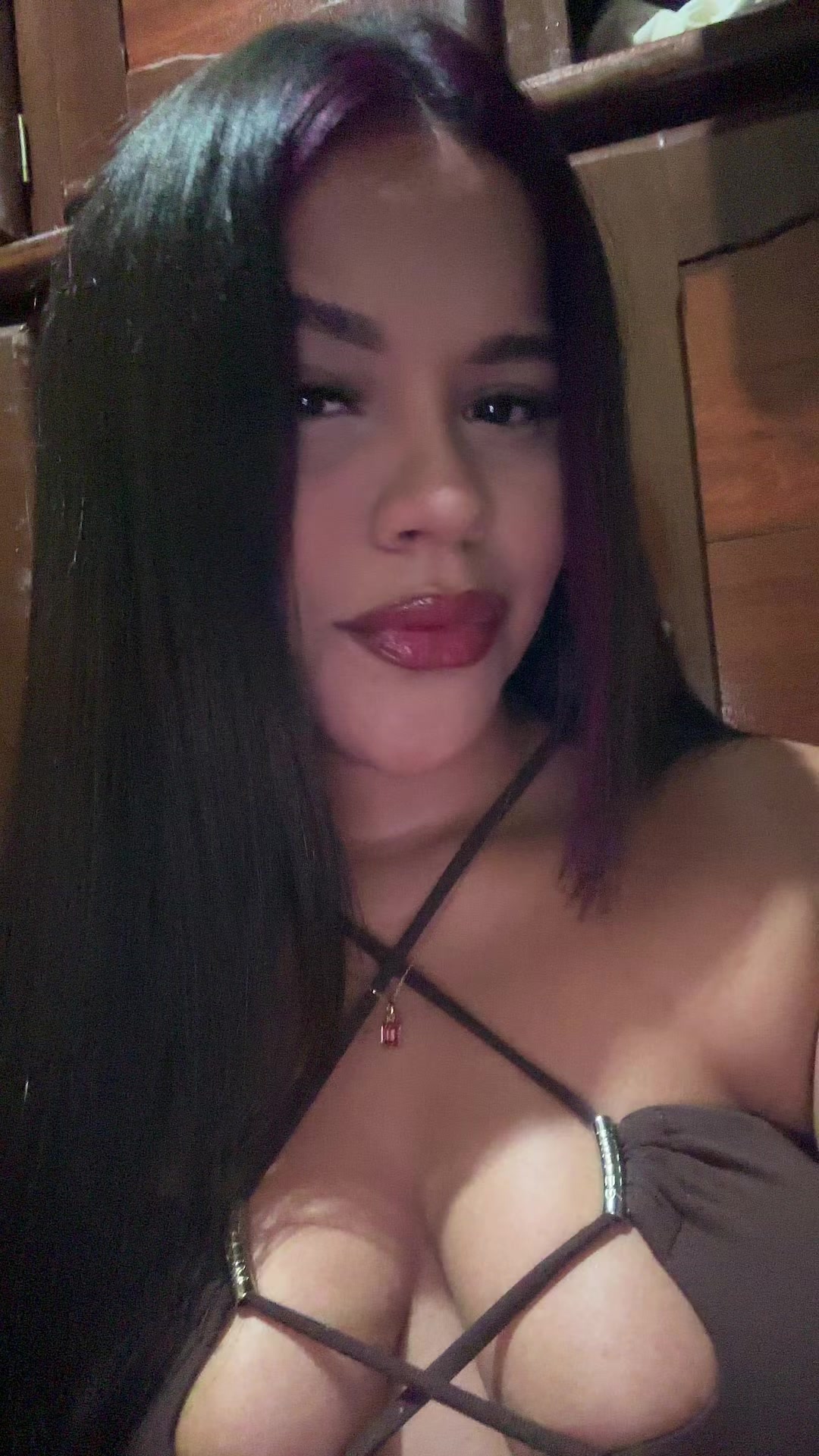 @Claracolly_