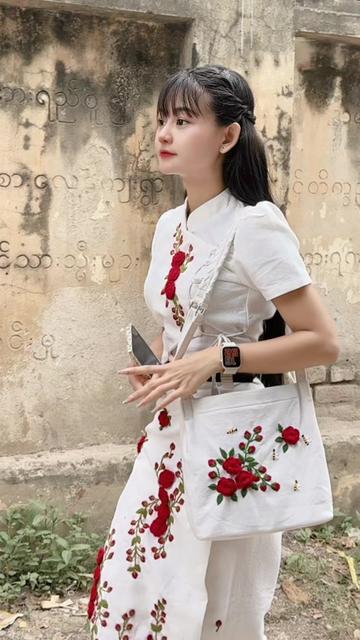 @Wutt Yi (La Wunn San)đ