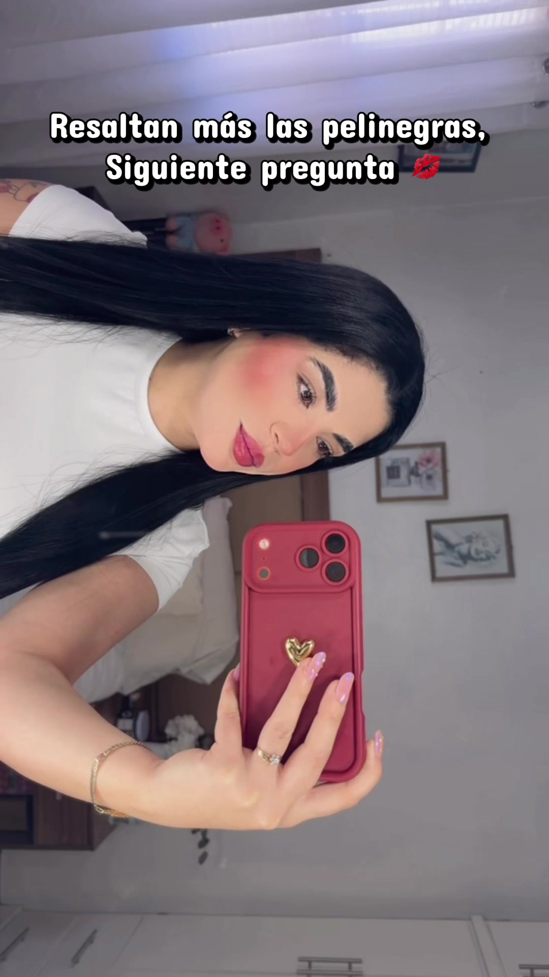 @Itzel_hdz_