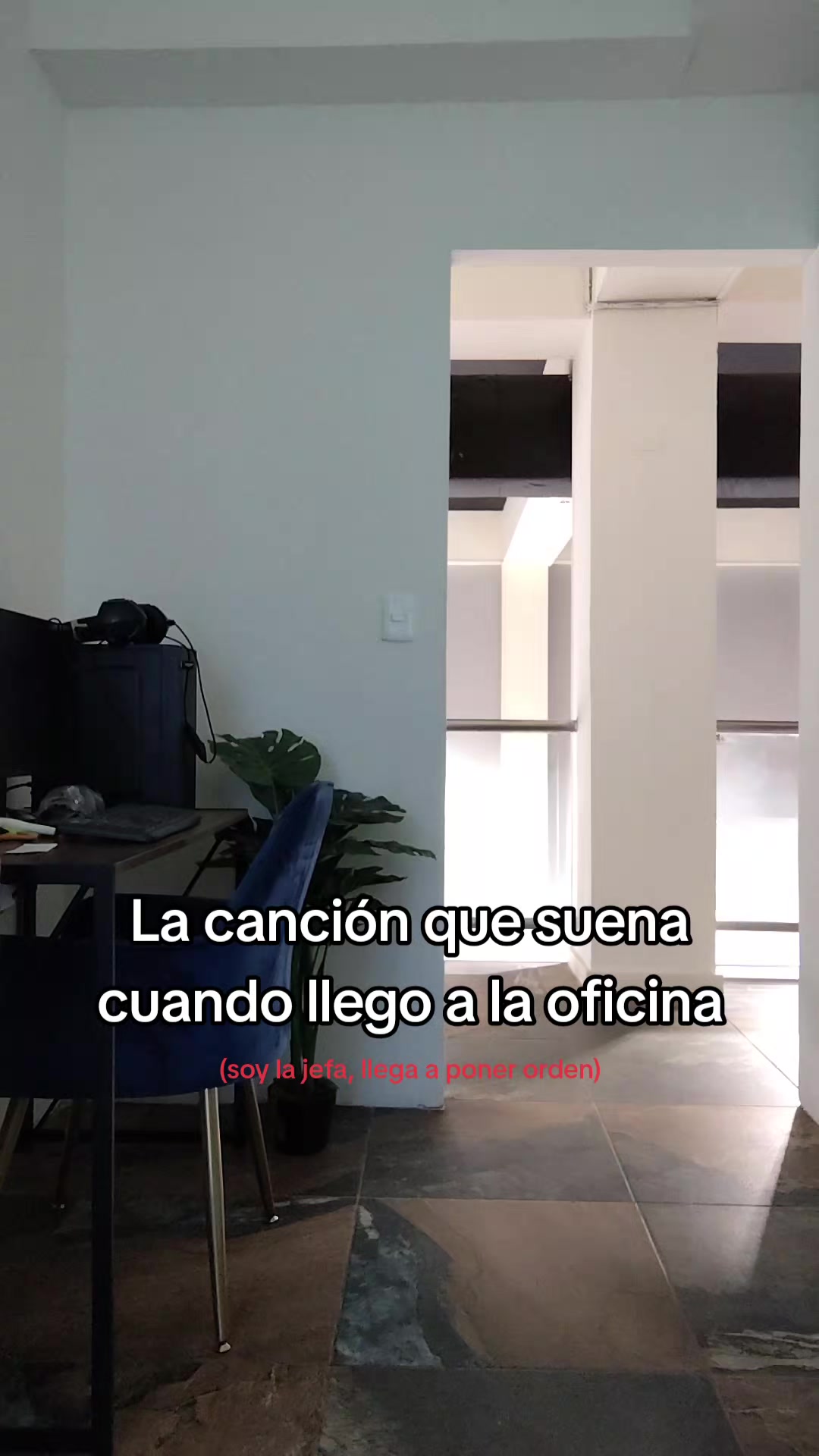 @Karina Crisanto