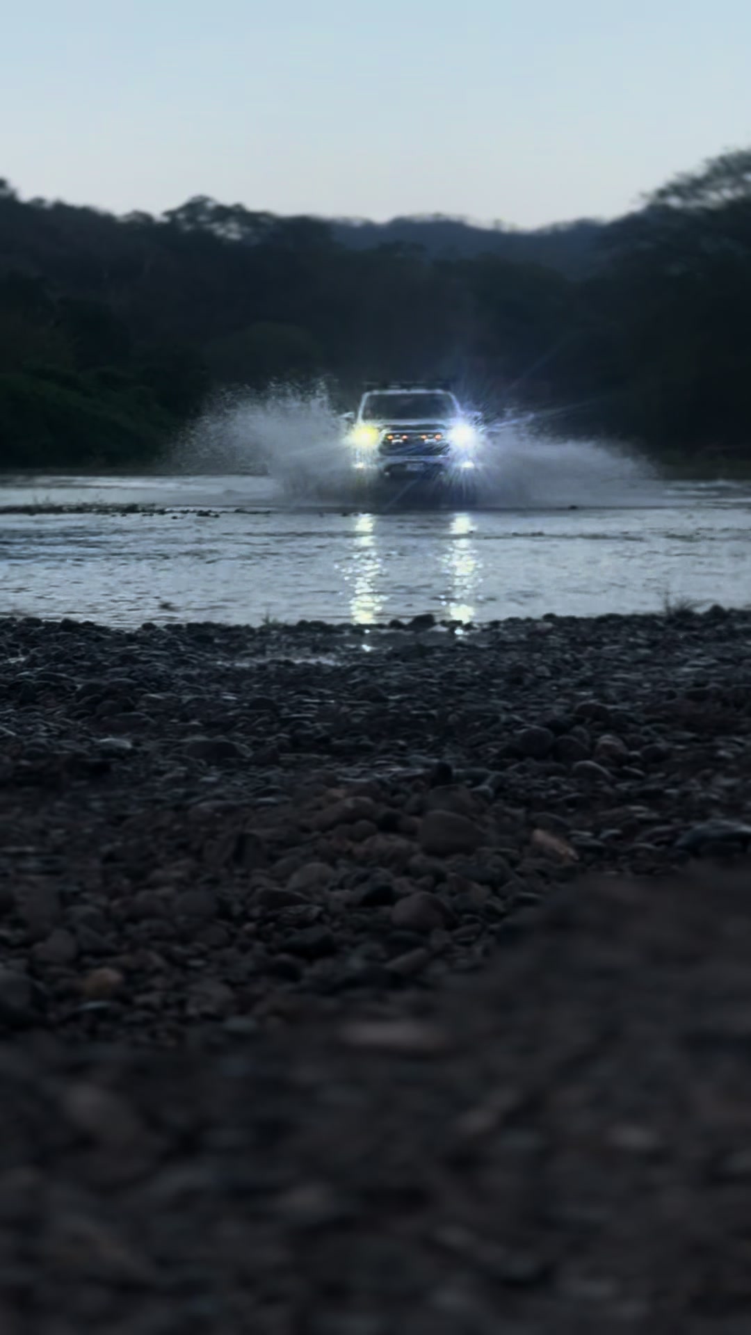 @FRIENDS HILUX SV 🇸🇻