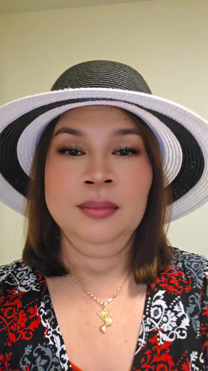 @Evelyn D Queen