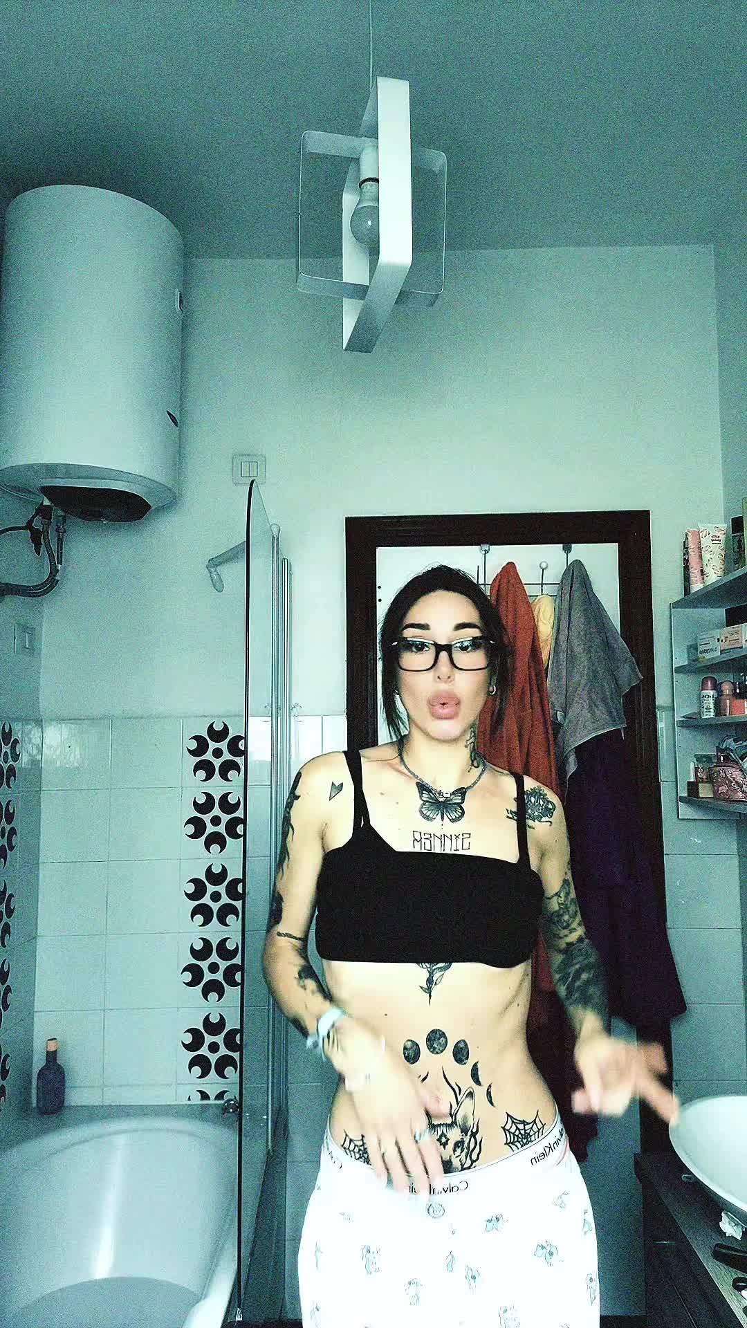 @Lunatica๐