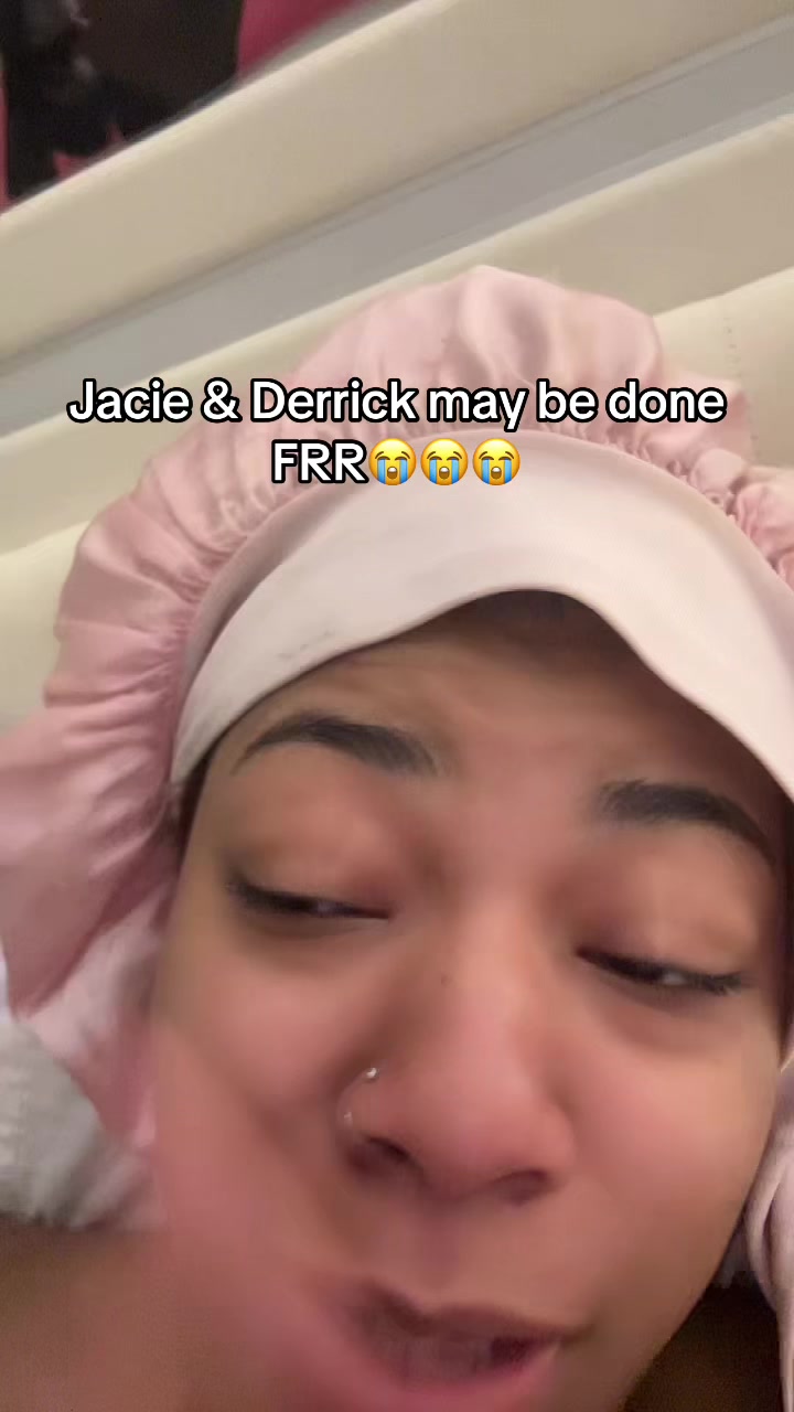 @KayyBell