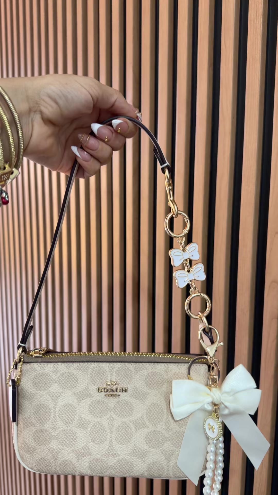 @PerlaOchoaBoutique