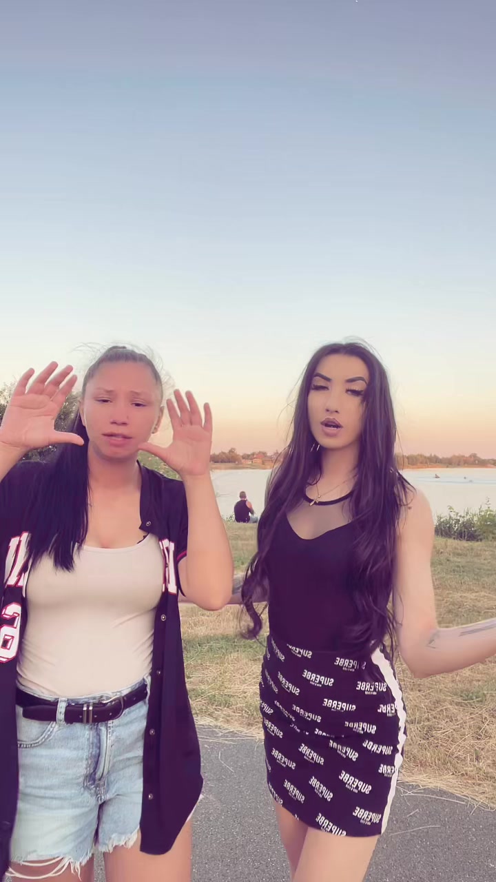 @_beluniaaa_