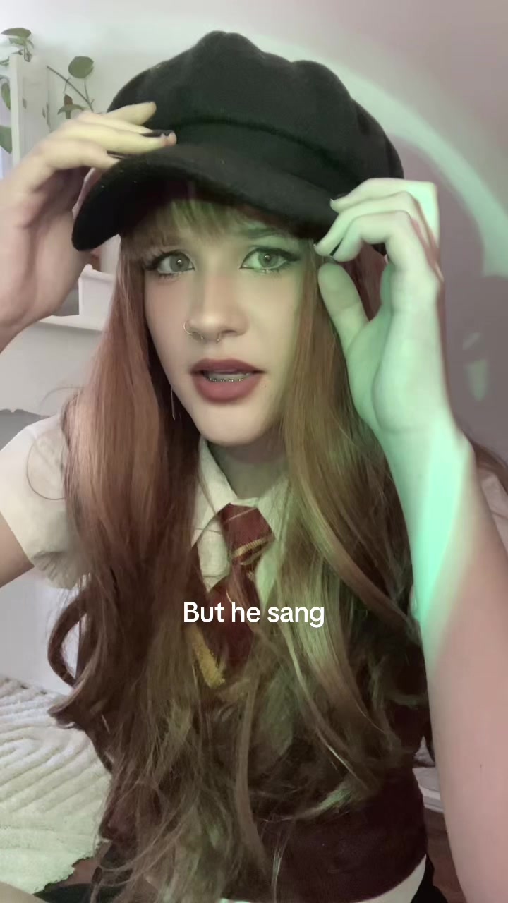 @Idella ༘ ⋆