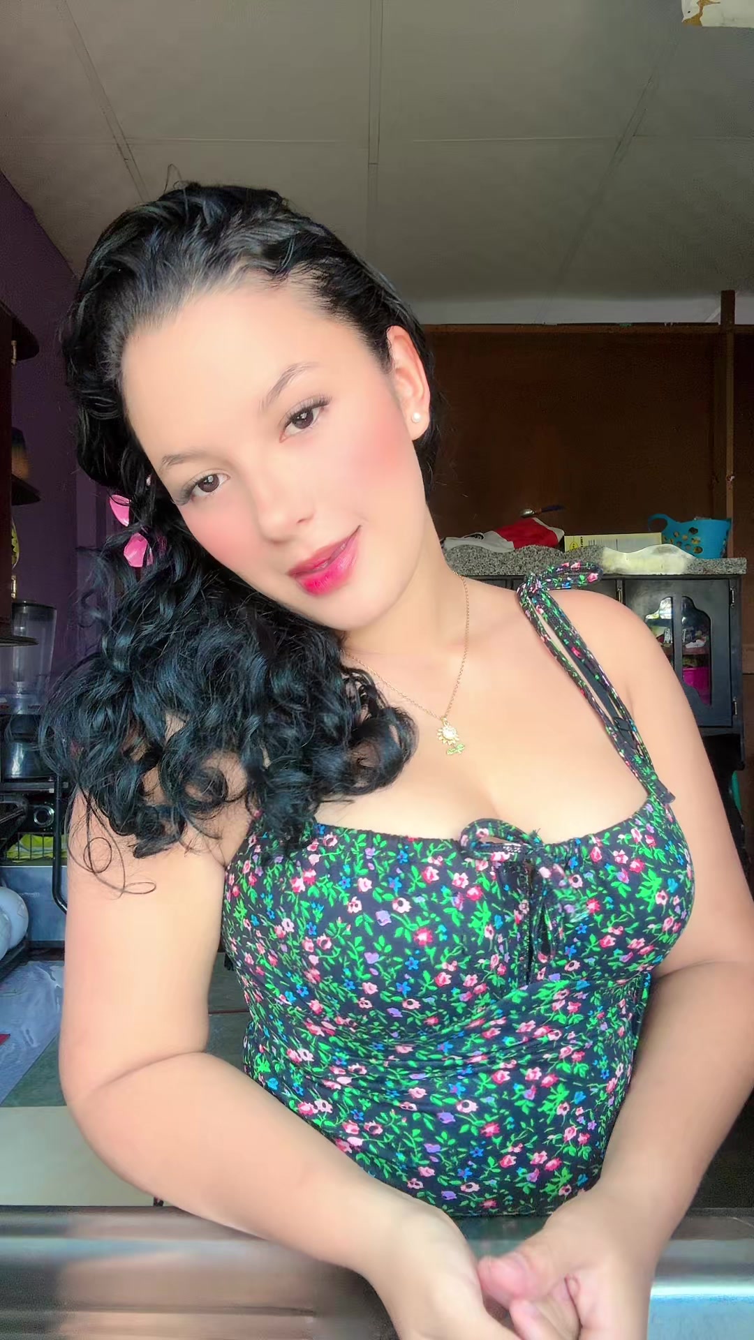 @🎀Mily🌸🍒Flow🎀👑
