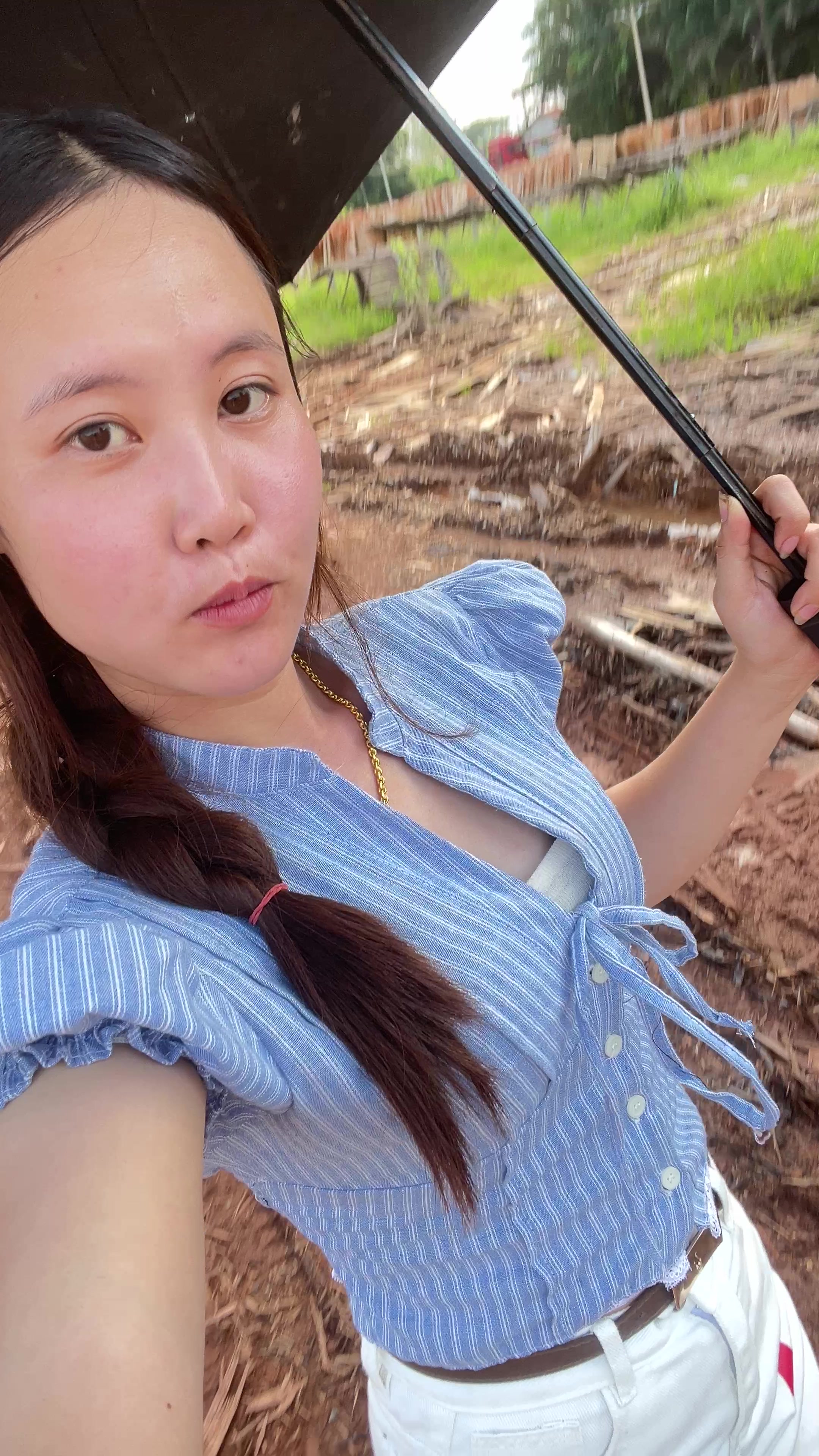 @ພີ່ກ໋ອງ