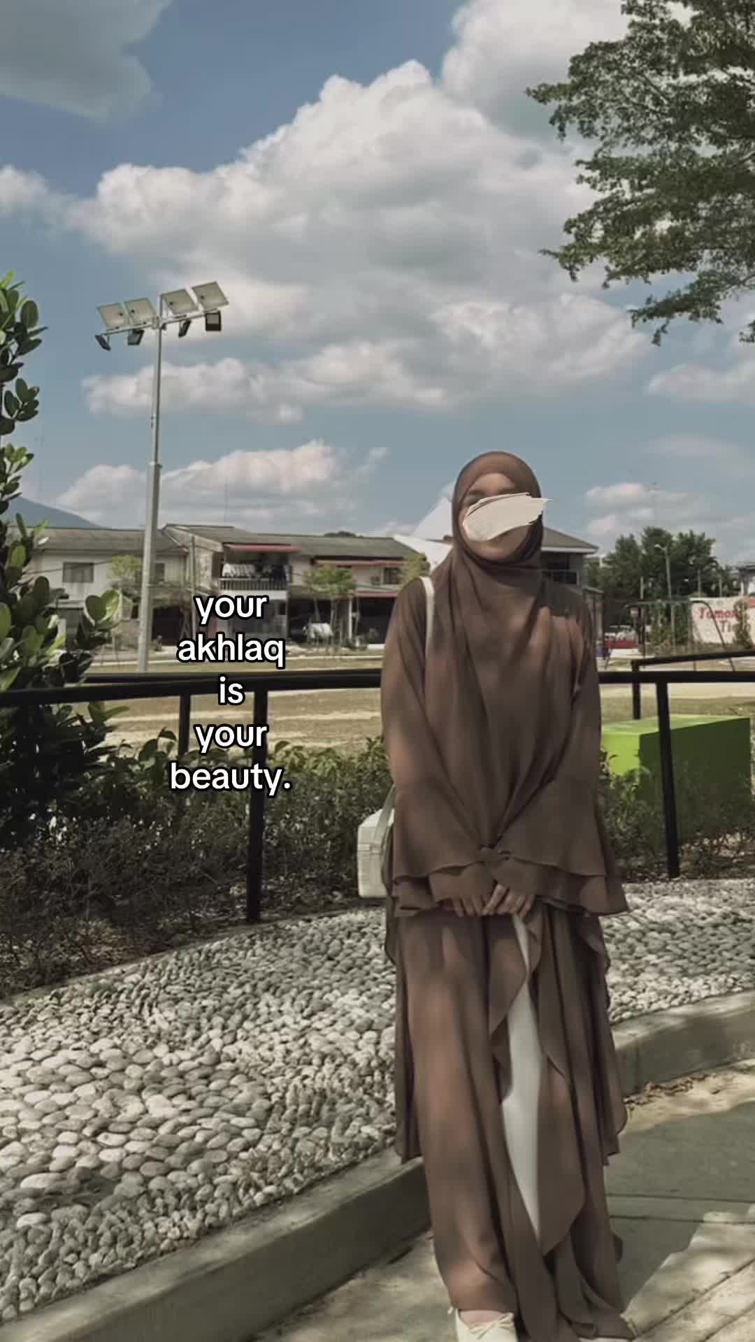 @nini